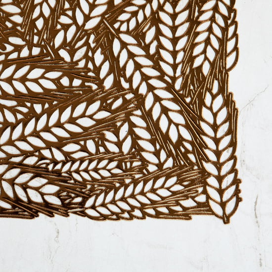 Cinder PVC Leaf Cut-Out Placemat