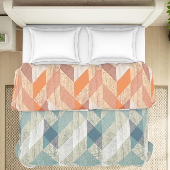 SPACES Essentials Blue Geometric Printed Cotton King Quilt - 224x270cm