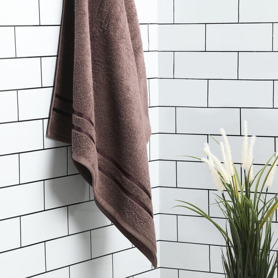SPACES Atrium Brown Textured Cotton Bath Towel - 70x150cm