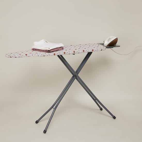 Omnia Steel Ironing Board