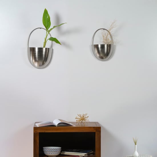 VEDAS Saira Set of 2 Metal Wall Planters