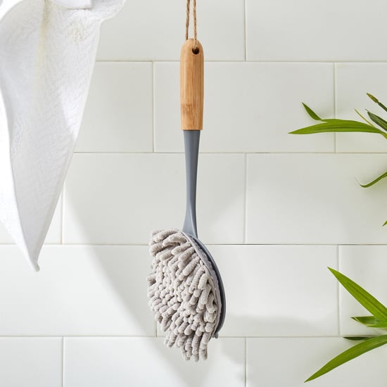 Indus Brooks Duster with Bamboo Handle