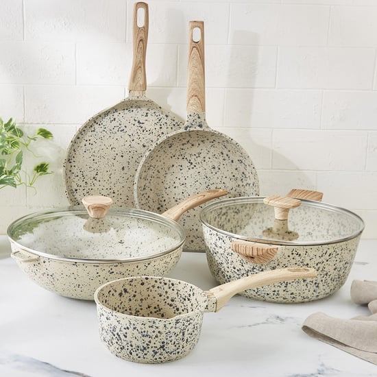 Marshmallow Adele Die Cast Aluminum Milk Pan - 1.4L