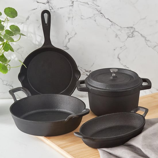 Chef Special Cast Iron Mini Casserole with Lid - 800ml