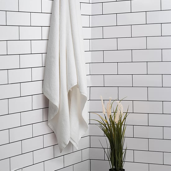 WELSPUN Hospitality Set of 2 Cotton Bath Towels, White - 152x76cm