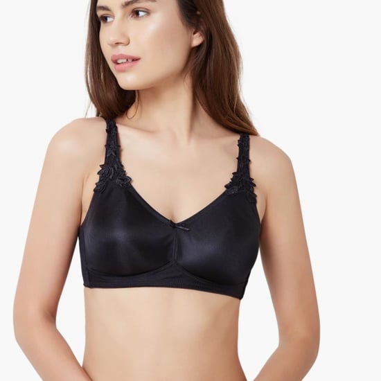 TRIUMPH Lacy Strap Non-Padded Non-Wired Minimizer Bra