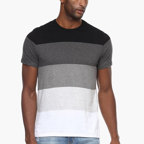 CELIO Striped Gradation Crew Neck T-Shirt