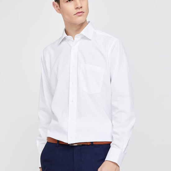 VAN HEUSEN Regular Fit Solid Shirt
