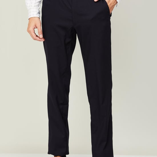 VAN HEUSEN Men Solid Slim Tapered Formal Trousers