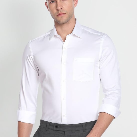 ARROW Men Solid Slim Fit Formal Shirt