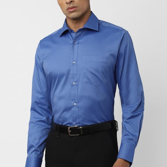 VAN HEUSEN Men Solid Regular Fit Formal Shirt