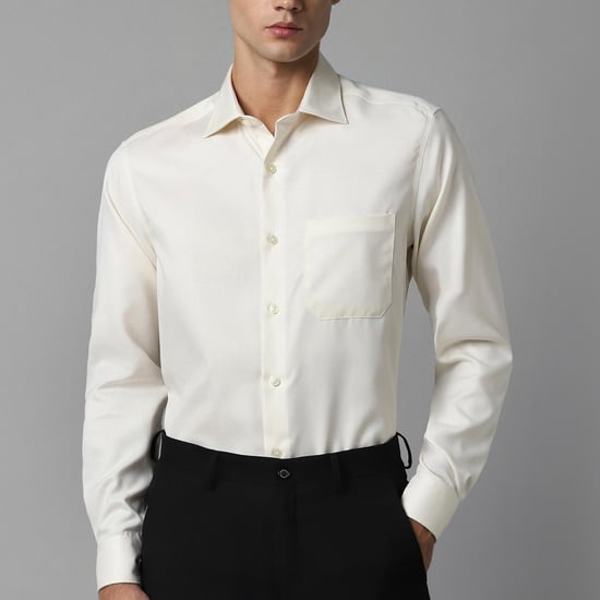 LOUIS PHILIPPE Men Solid Regular Fit Formal Shirt