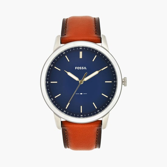 FOSSIL Men Analog Watch with Leather Strap - FS5304