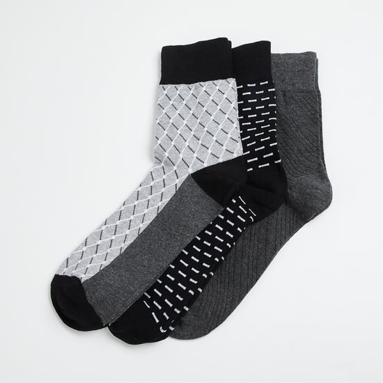CODE Men Patterned Knit Formal Socks - Pack of 3
