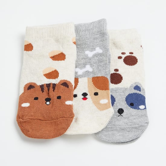 FAME FOREVER Patterned Ankle-Length Socks - Pack of 3 Pairs