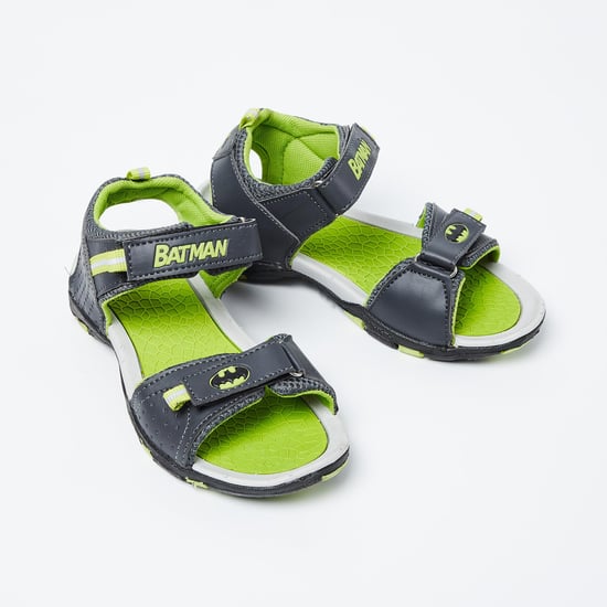 BIOWORLD Textured Batman Sandals