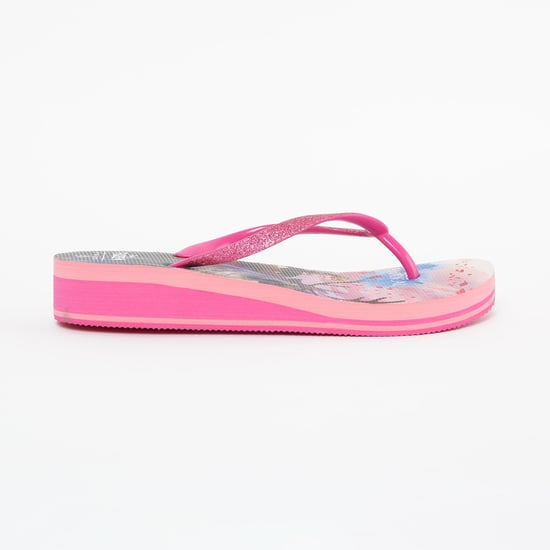 FAME FOREVER  Frozen Print Thong Wedges