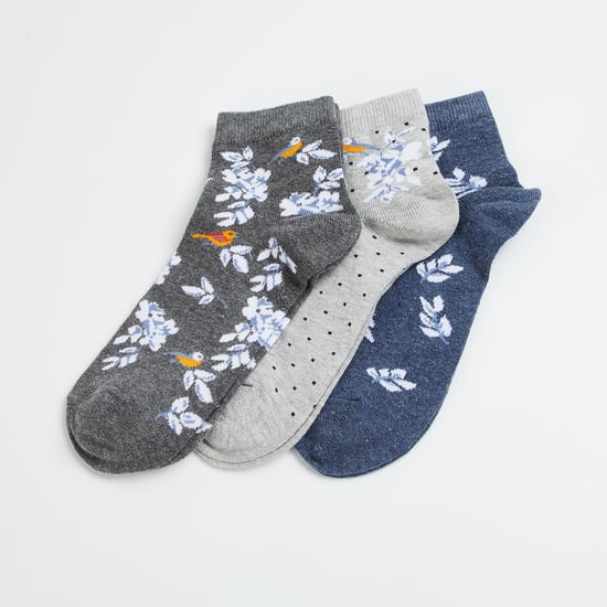 GINGER Women Patterned Knit Ankle Socks - Pack of 3