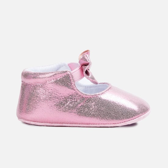 FAME FOREVER Girls Glittered Bow Accent Booties