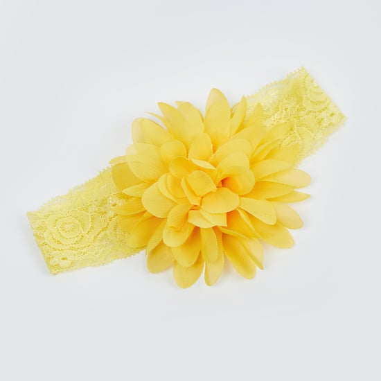 TONIQ KIDS Girls Lace Detailed Floral Accent Hairband