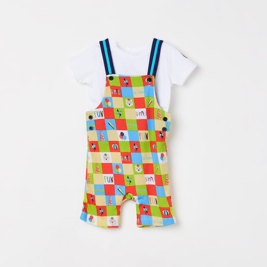 FS MINI KLUB Printed Dungaree and a Solid T-shirt