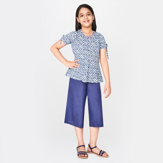 GLOBAL DESI Printed Top with Button Placket