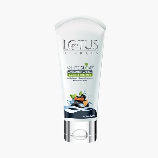 Lotus Herbals White Glow Activated Charcoal Exfoliator
