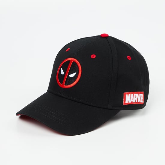FREE AUTHORITY Men Deadpool Applique Cap