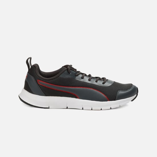 PUMA Men Textured Lace-Up Sports Shoes