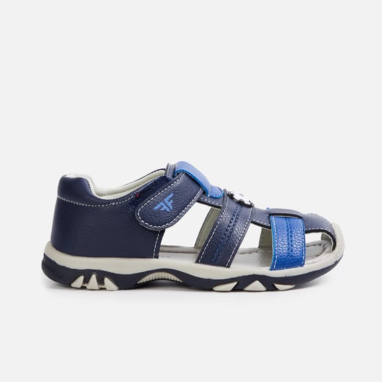 FAME FOREVER Boys Solid Sandals