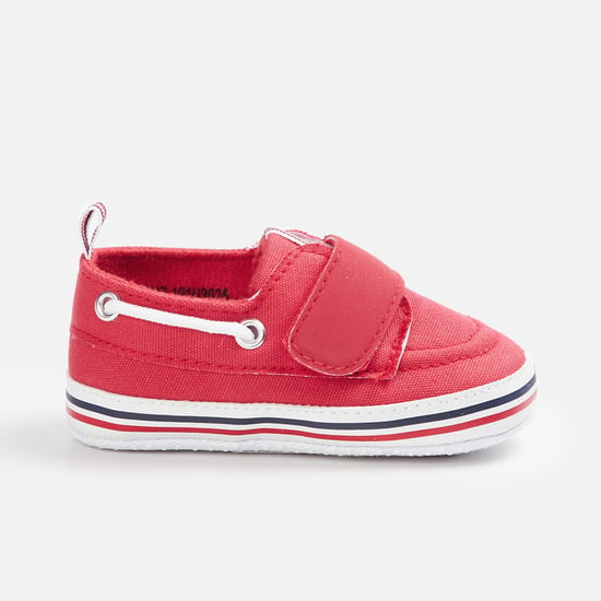 FAME FOREVER Boys Solid Velcro Shoes