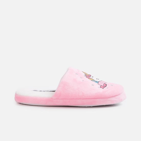 FAME FOREVER Girls Printed Fuzzy Slippers