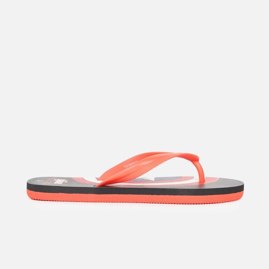 FAME FOREVER Boys Avengers Print Flip-Flops