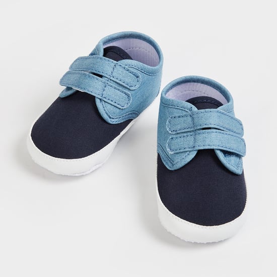 FAME FOREVER Boys Colourblocked Velcro-Strap Booties