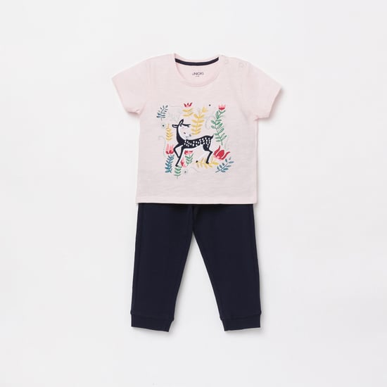 JUNIORS Girls Printed Round Neck T-shirt with Elasticated Joggers