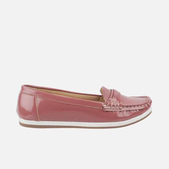 CATWALK Women Solid Loafers