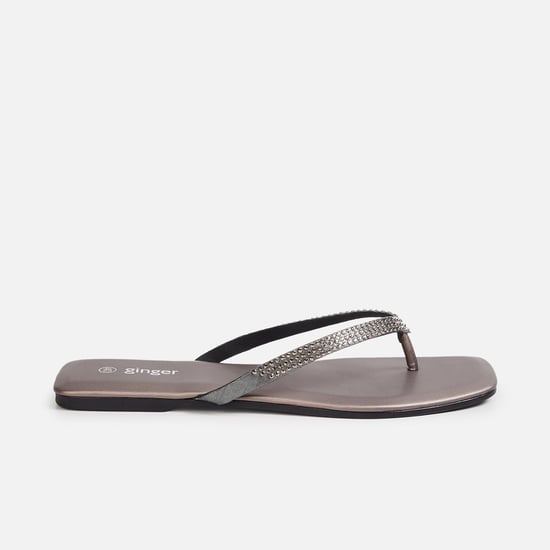 GINGER Women Embellished Flats