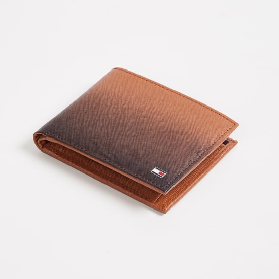TOMMY HILFIGER Men Ombre Pattern Leather Wallet
