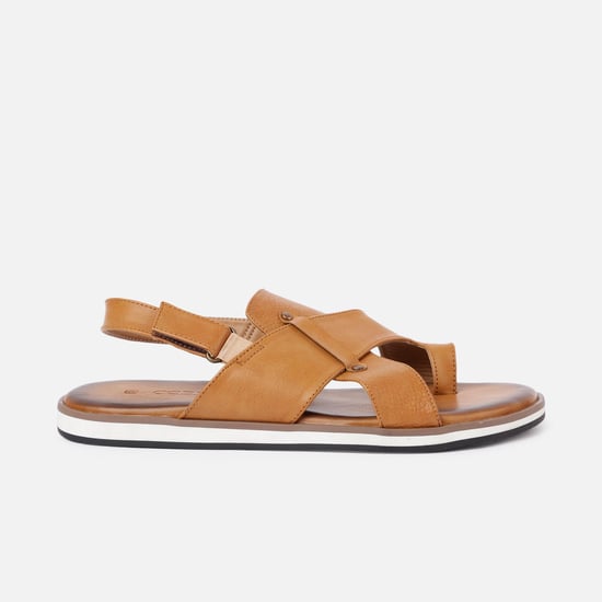 CODE Men Solid Sandals