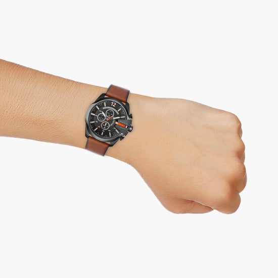 DIESEL Men Round Chronograph Watch with Leather Strap DZ4343IT