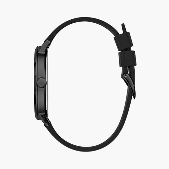 GUESS Men Silicone Strap Analog Watch W1161G2