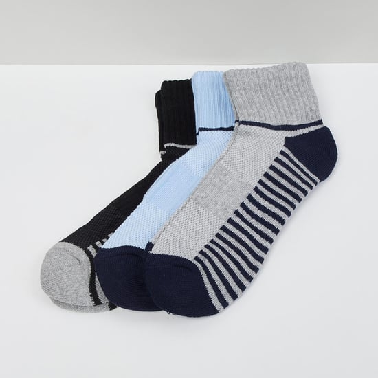 MAX Striped Socks- Pack of 3