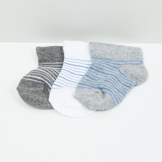 MAX Patterned Ankle-Length Socks - Set of 3- 0-6 M