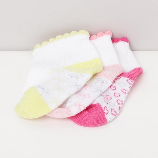 MAX Textured Socks- Pack of 4