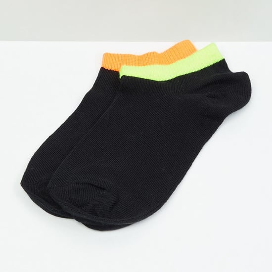 MAX Textured Socks - Pack of 2