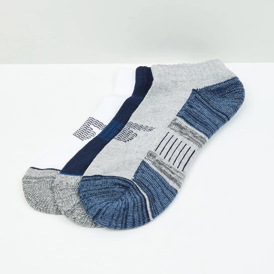 MAX Patterned Ankle-Length Socks - Set of 3
