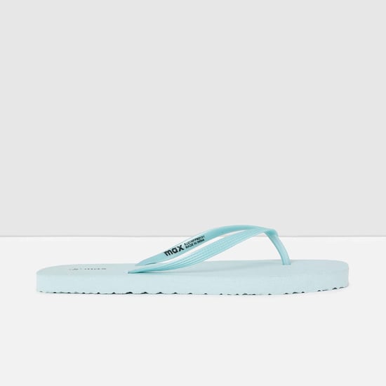 Women Solid Flip Flops