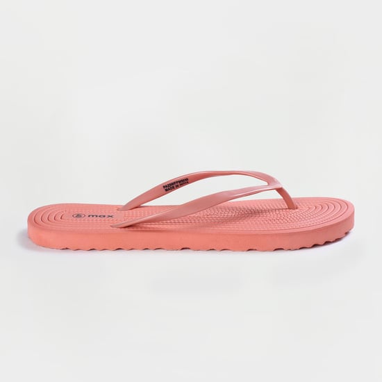 Women Textured Flip Flops