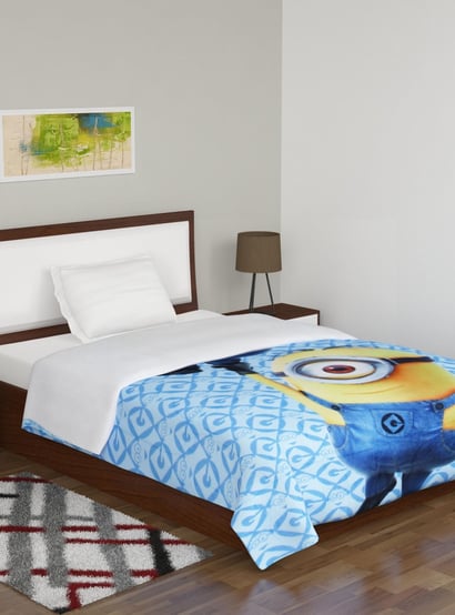 SPACES Minions Blanket