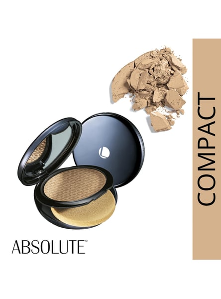 LAKME Absolute White Intense Wet & Dry Compact